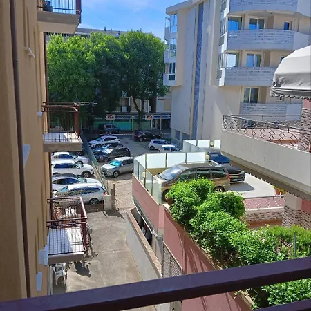 Apartmán Delfino 19 *